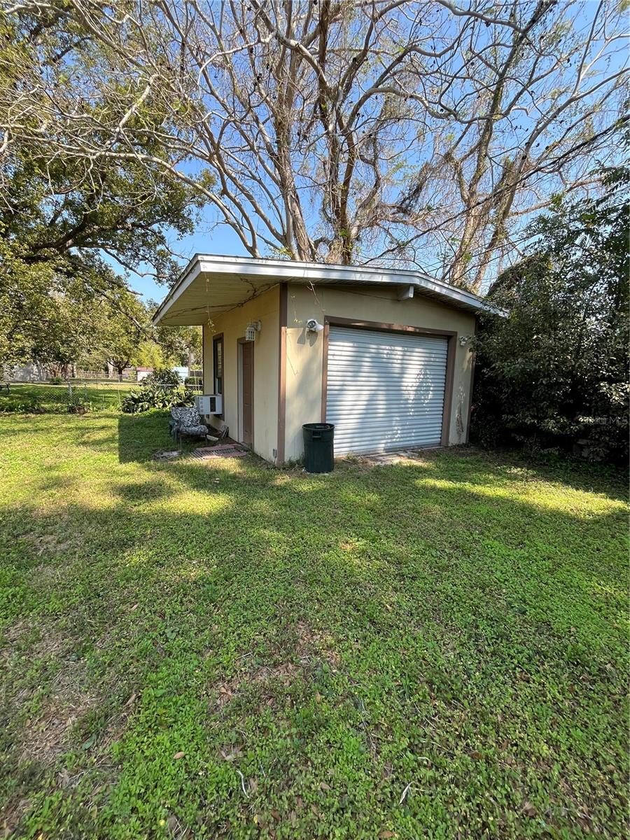 3503 S CRYSTAL LAKE DR, ORLANDO, FL, 32806