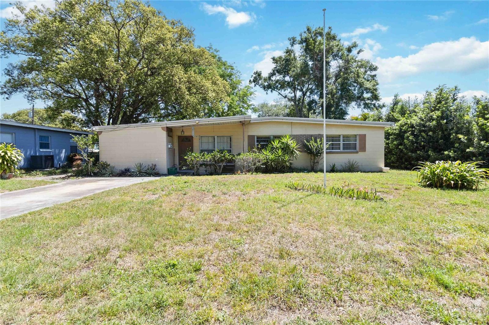 3503 S CRYSTAL LAKE DR, ORLANDO, FL, 32806