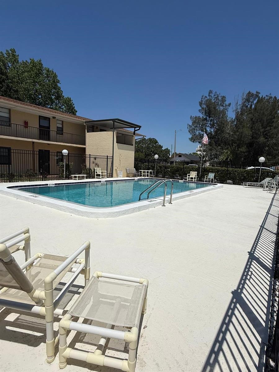 130 E JOHNSON AVE #205, LAKE WALES, FL, 33853