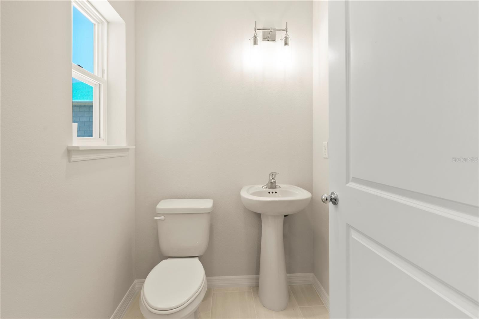 805 S LOCUST AVE, SANFORD, FL, 32771