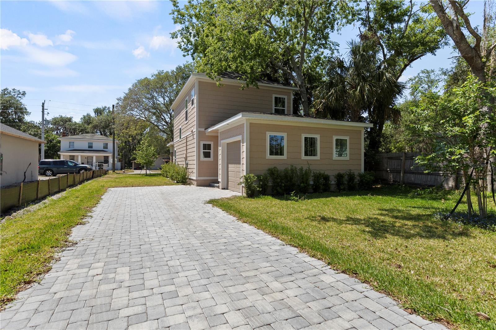 805 S LOCUST AVE, SANFORD, FL, 32771