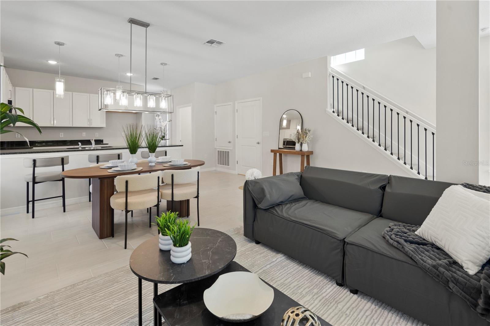 805 S LOCUST AVE, SANFORD, FL, 32771