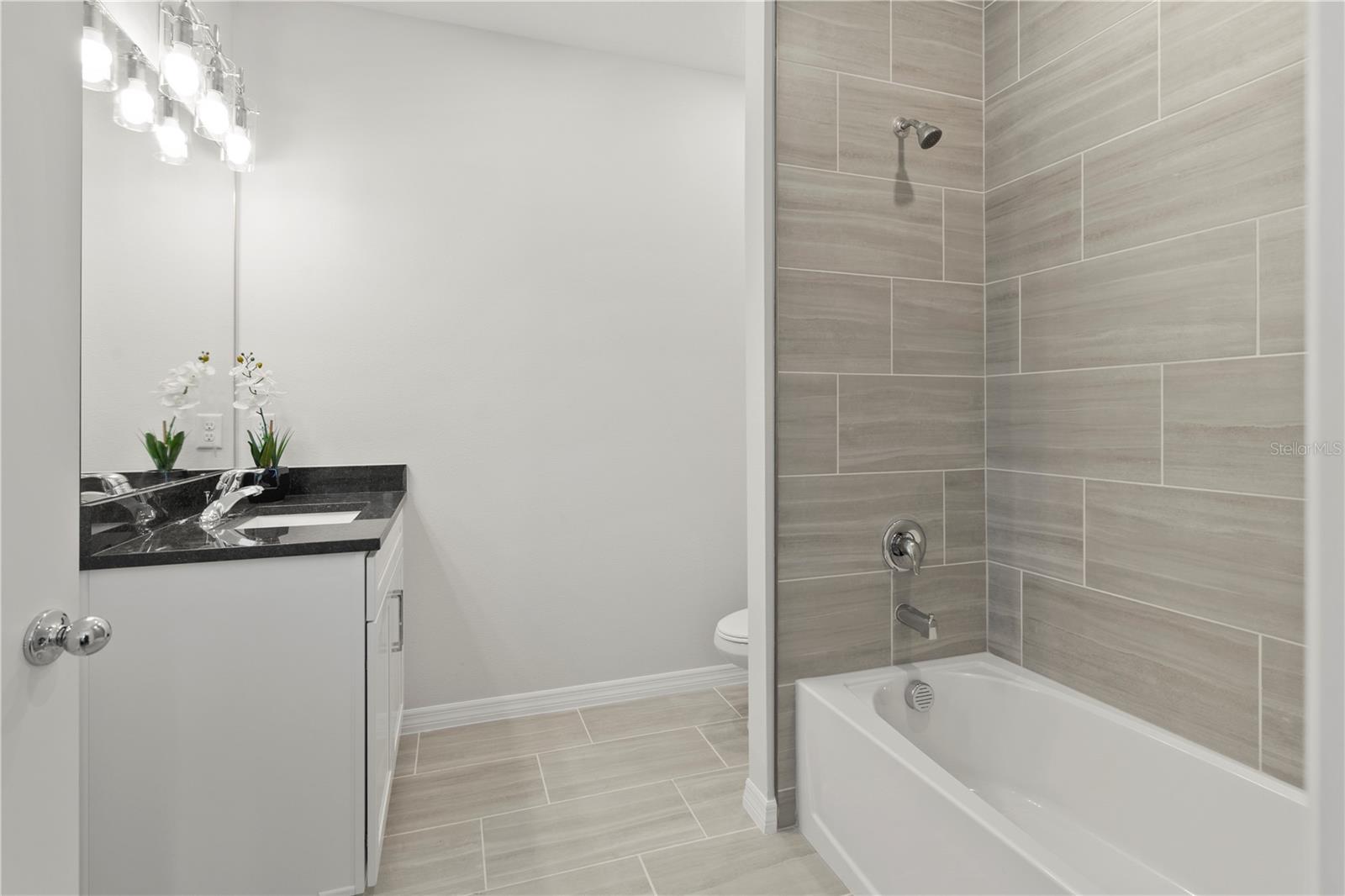 805 S LOCUST AVE, SANFORD, FL, 32771