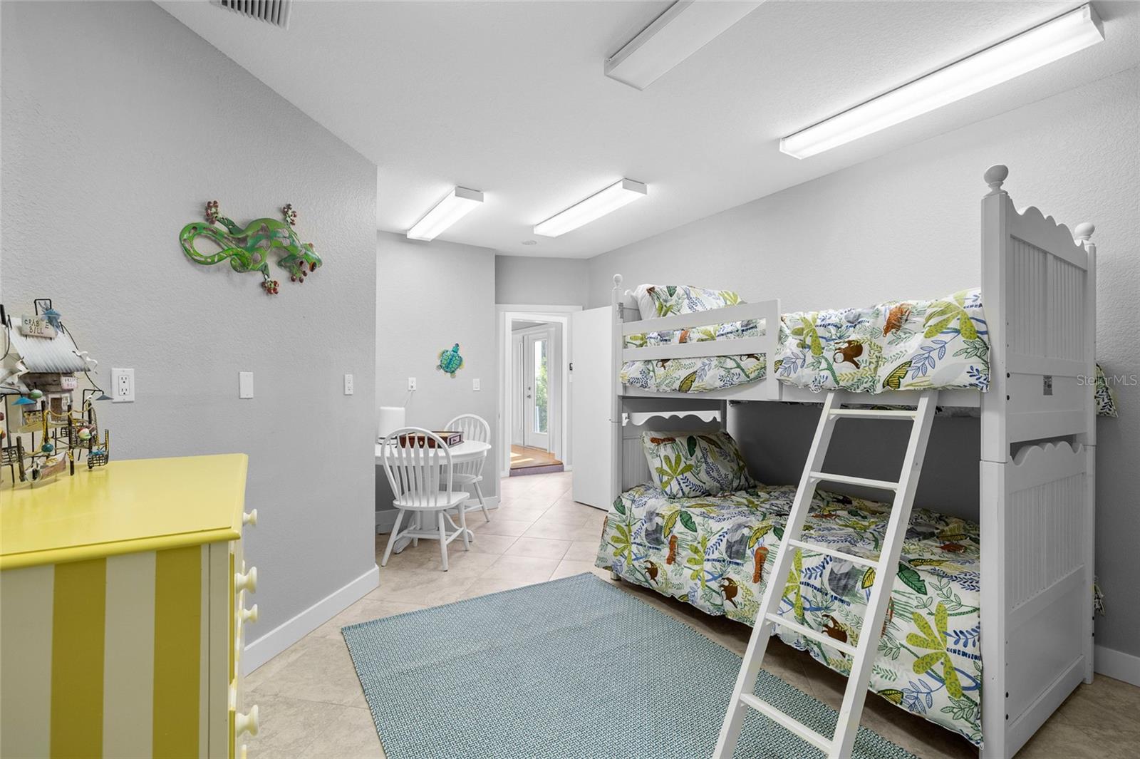 TB8375836 Property Photo