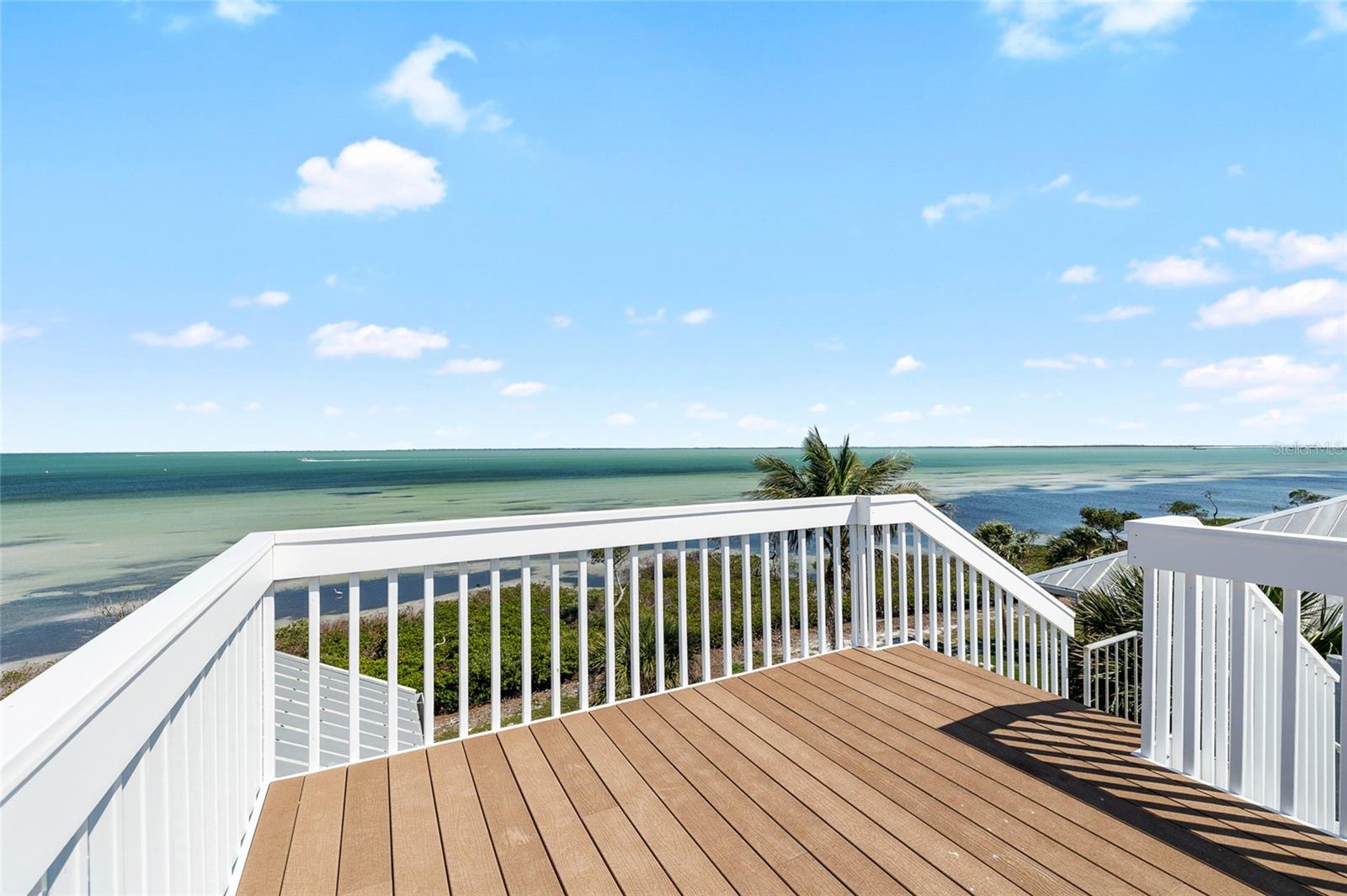 TB8375836 Property Photo