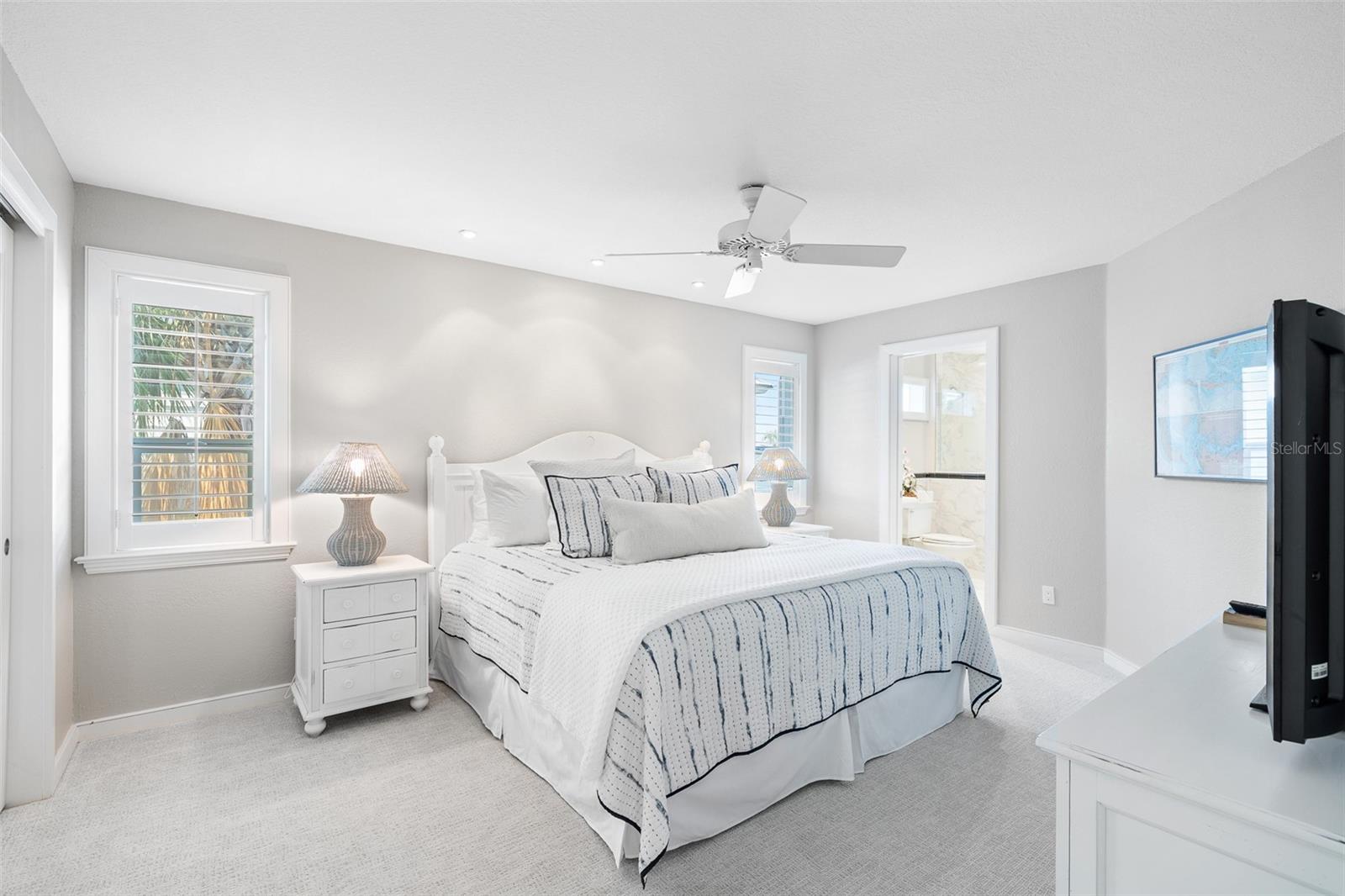 TB8375836 Property Photo