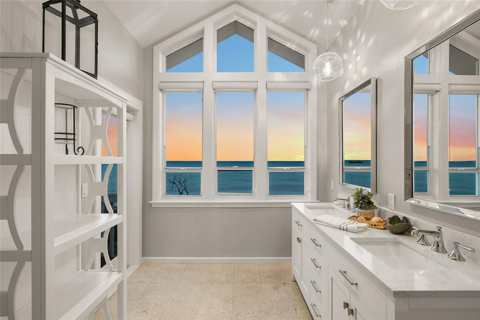 TB8375836 Property Photo