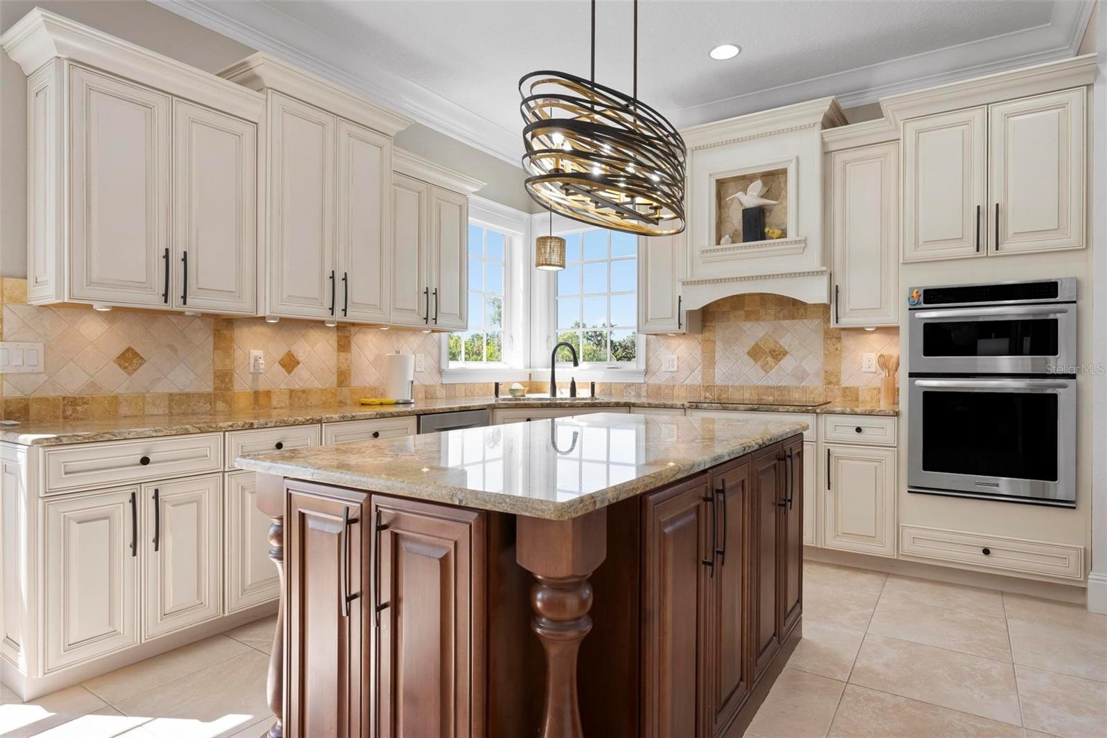 6802 68TH AVE E, BRADENTON, FL, 34203