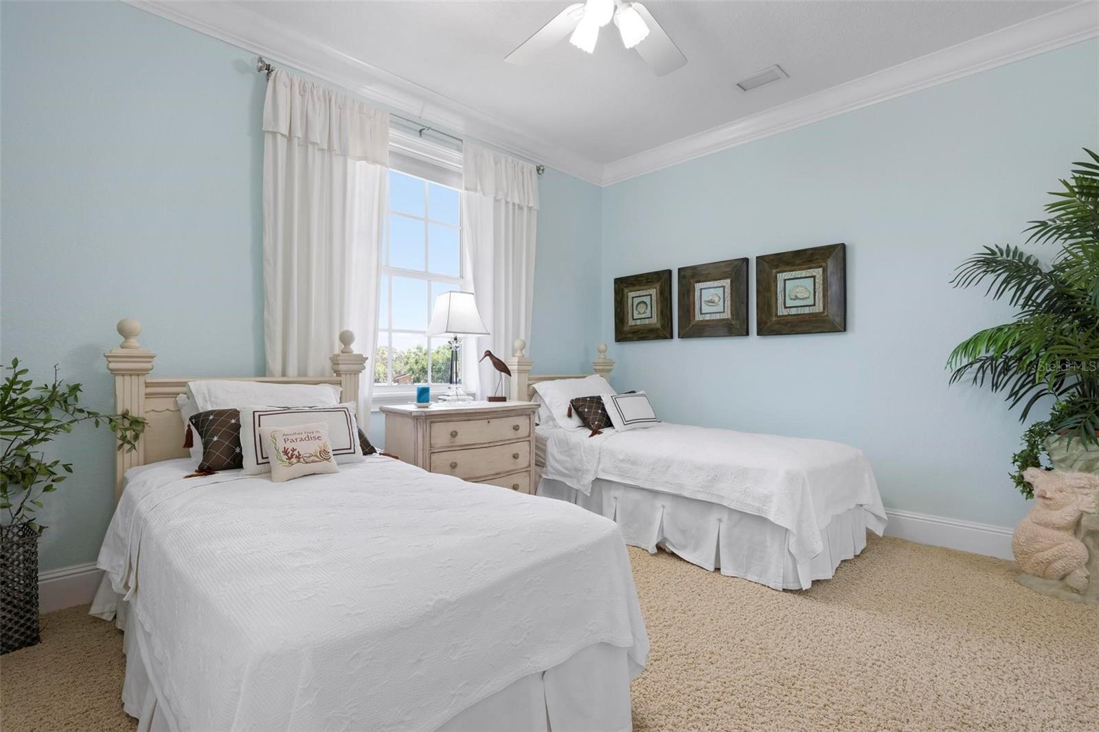 6802 68TH AVE E, BRADENTON, FL, 34203