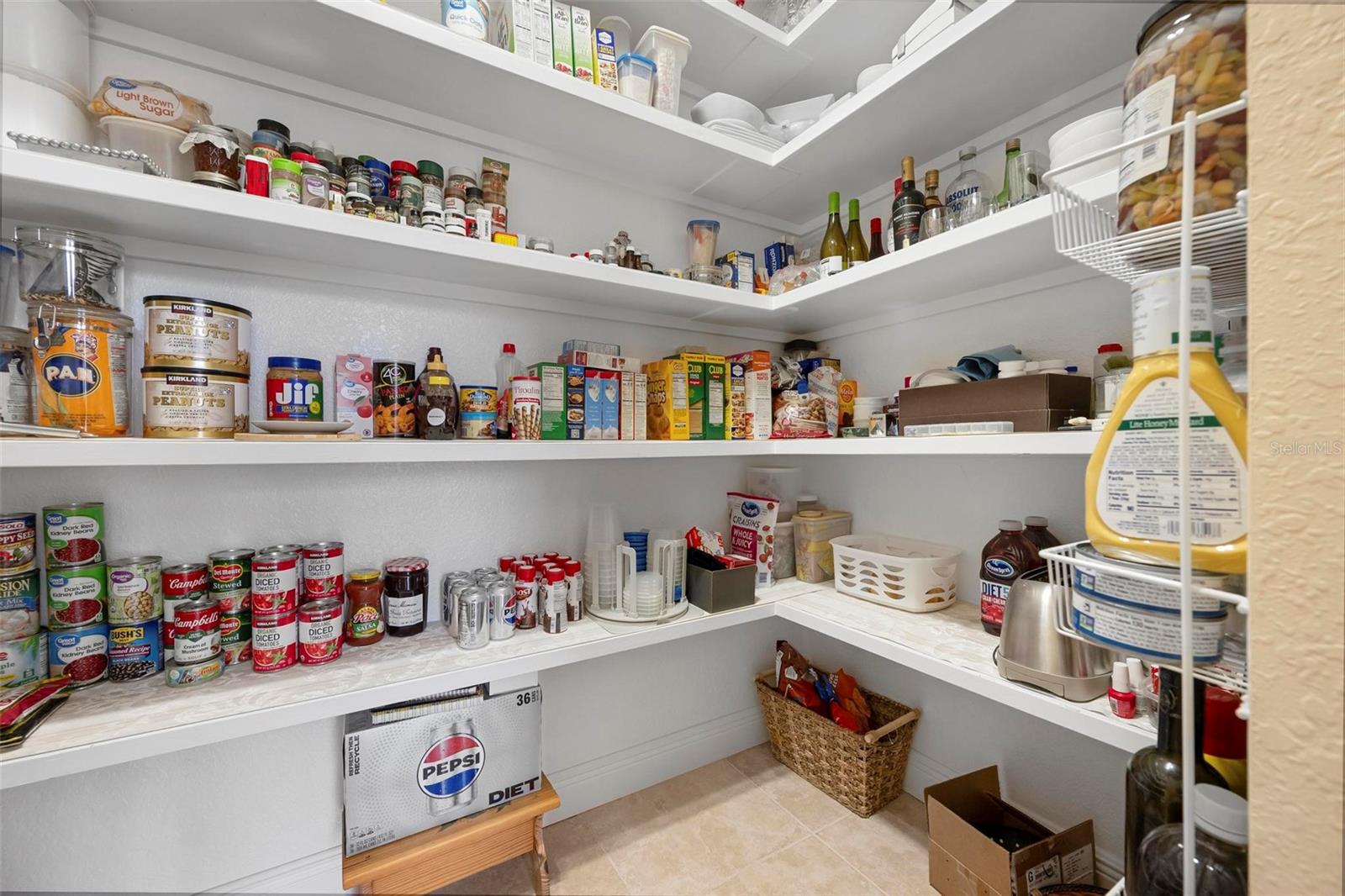 6802 68TH AVE E, BRADENTON, FL, 34203