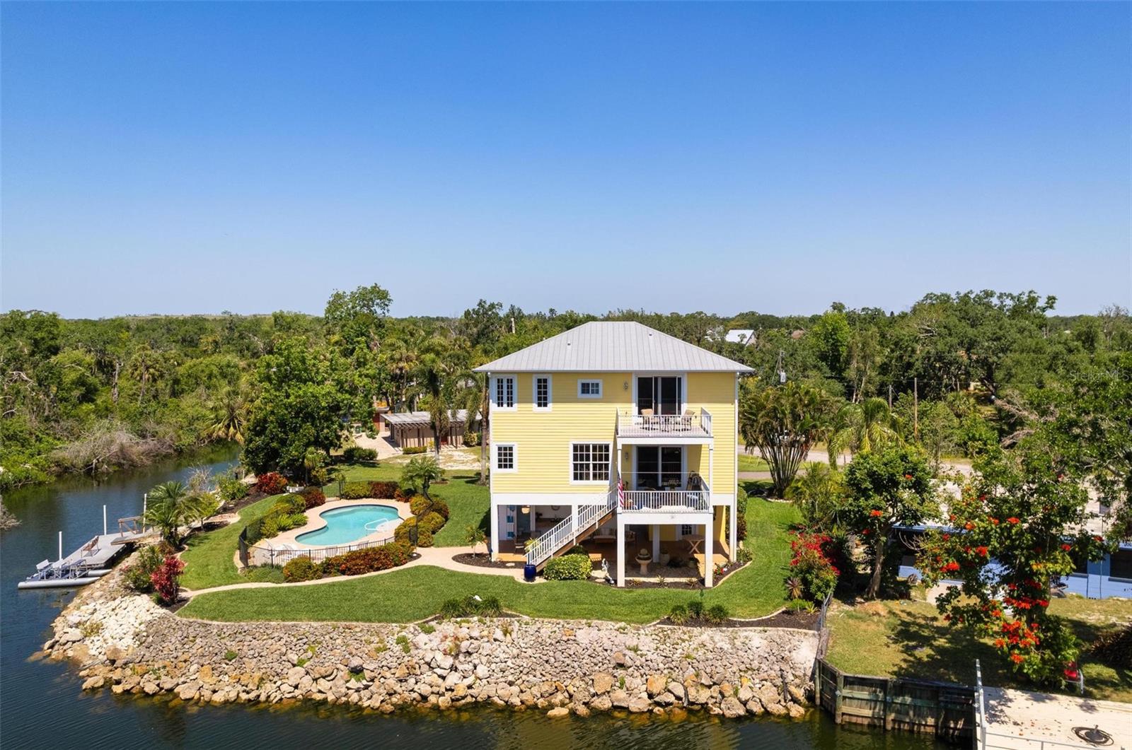 6802 68TH AVE E, BRADENTON, FL, 34203