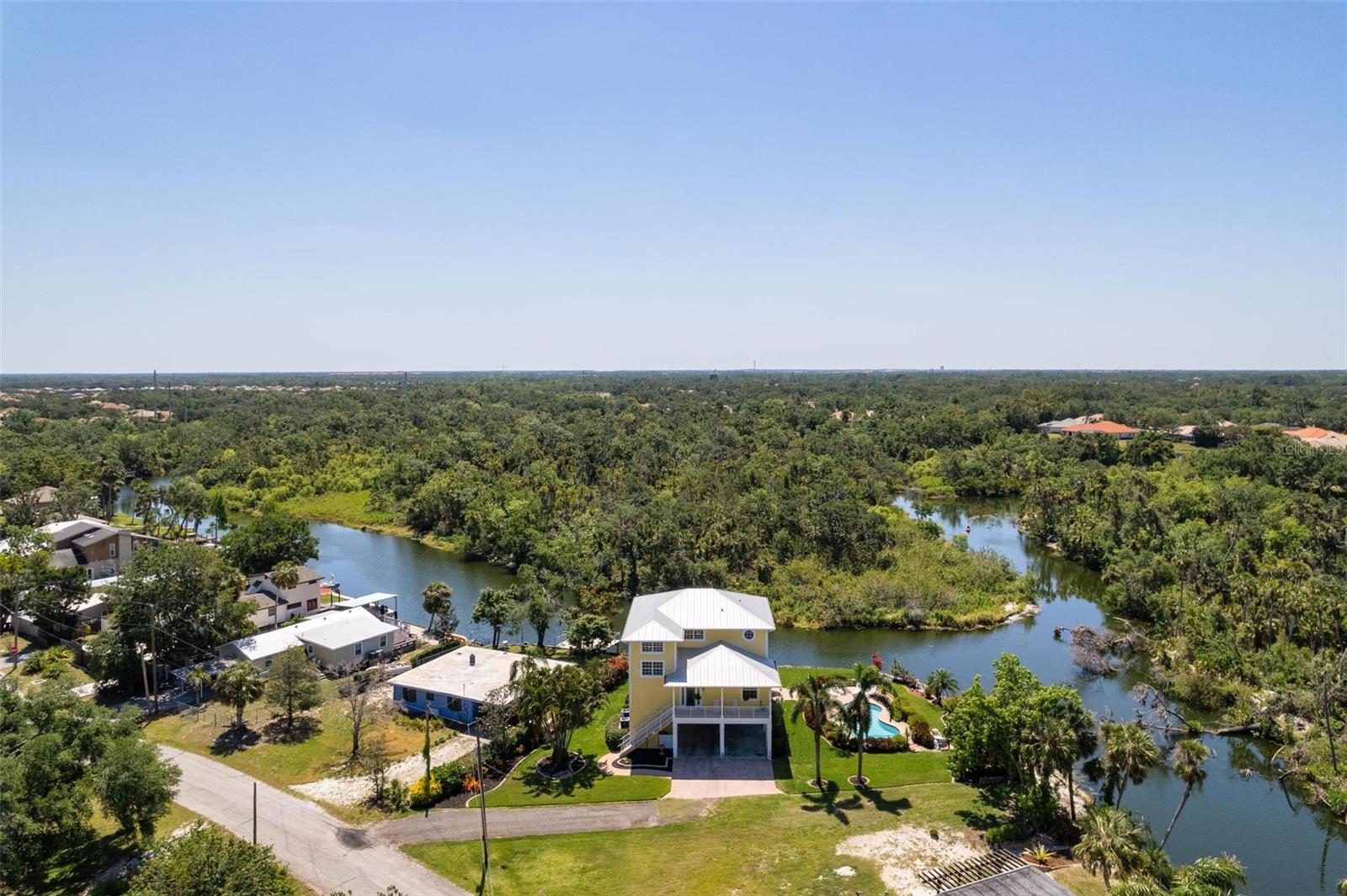 6802 68TH AVE E, BRADENTON, FL, 34203