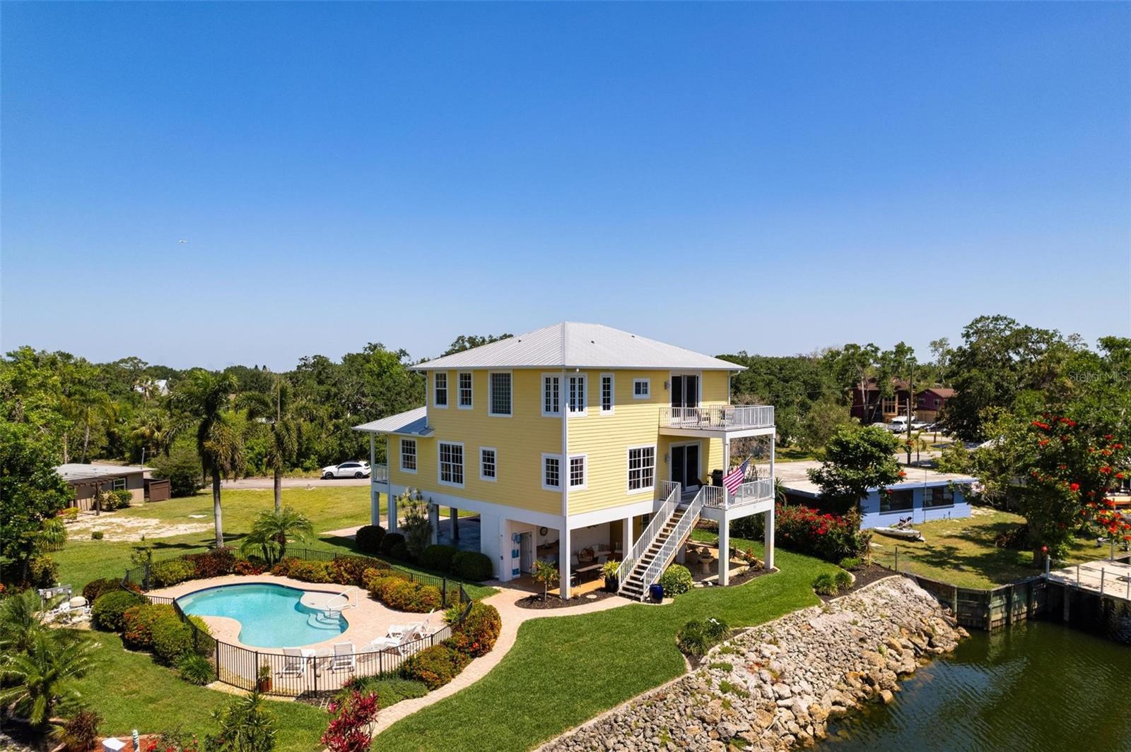 6802 68TH AVE E, BRADENTON, FL, 34203