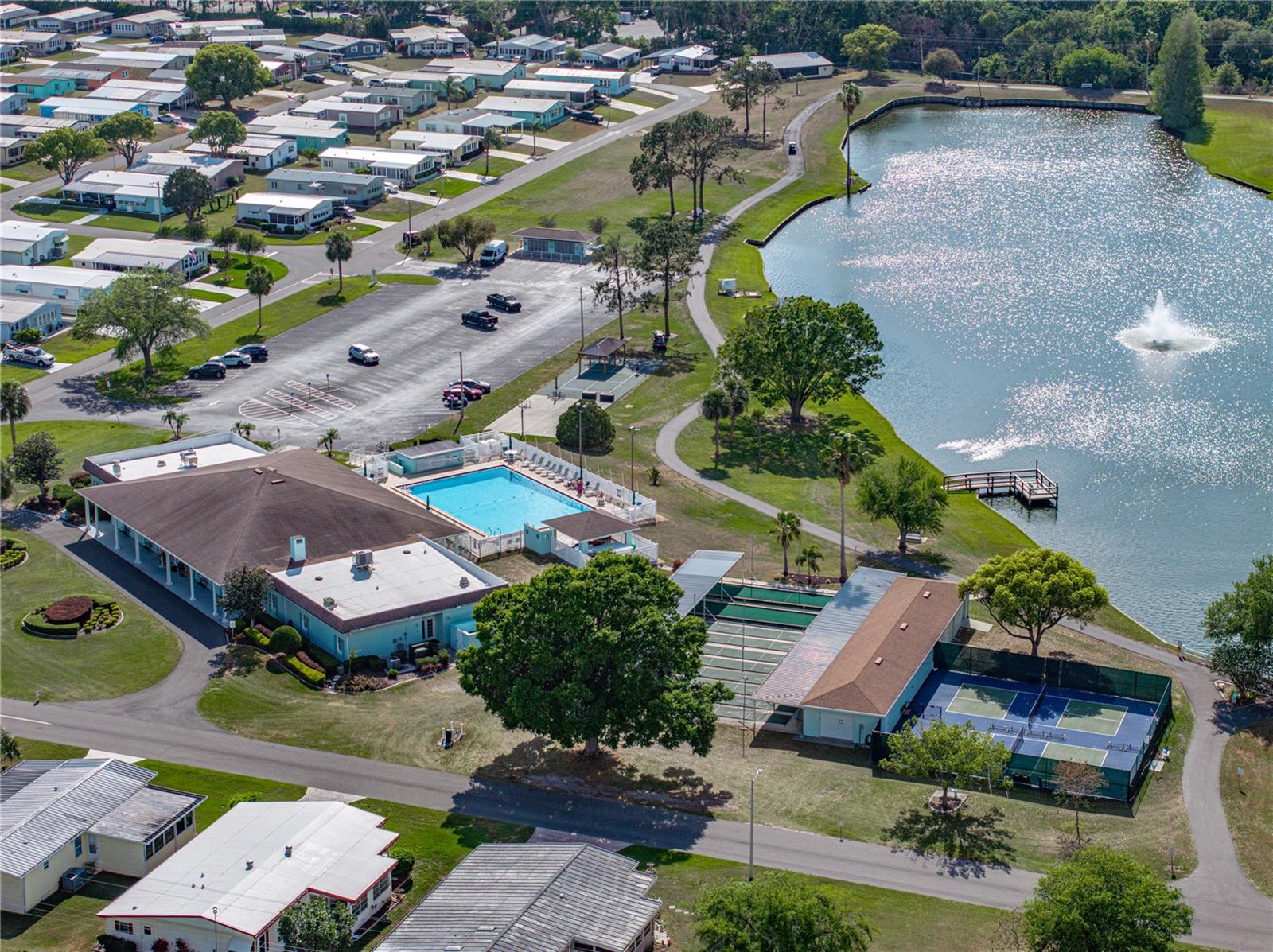 1823 SHERWOOD HILL DR, LAKELAND, FL, 33810