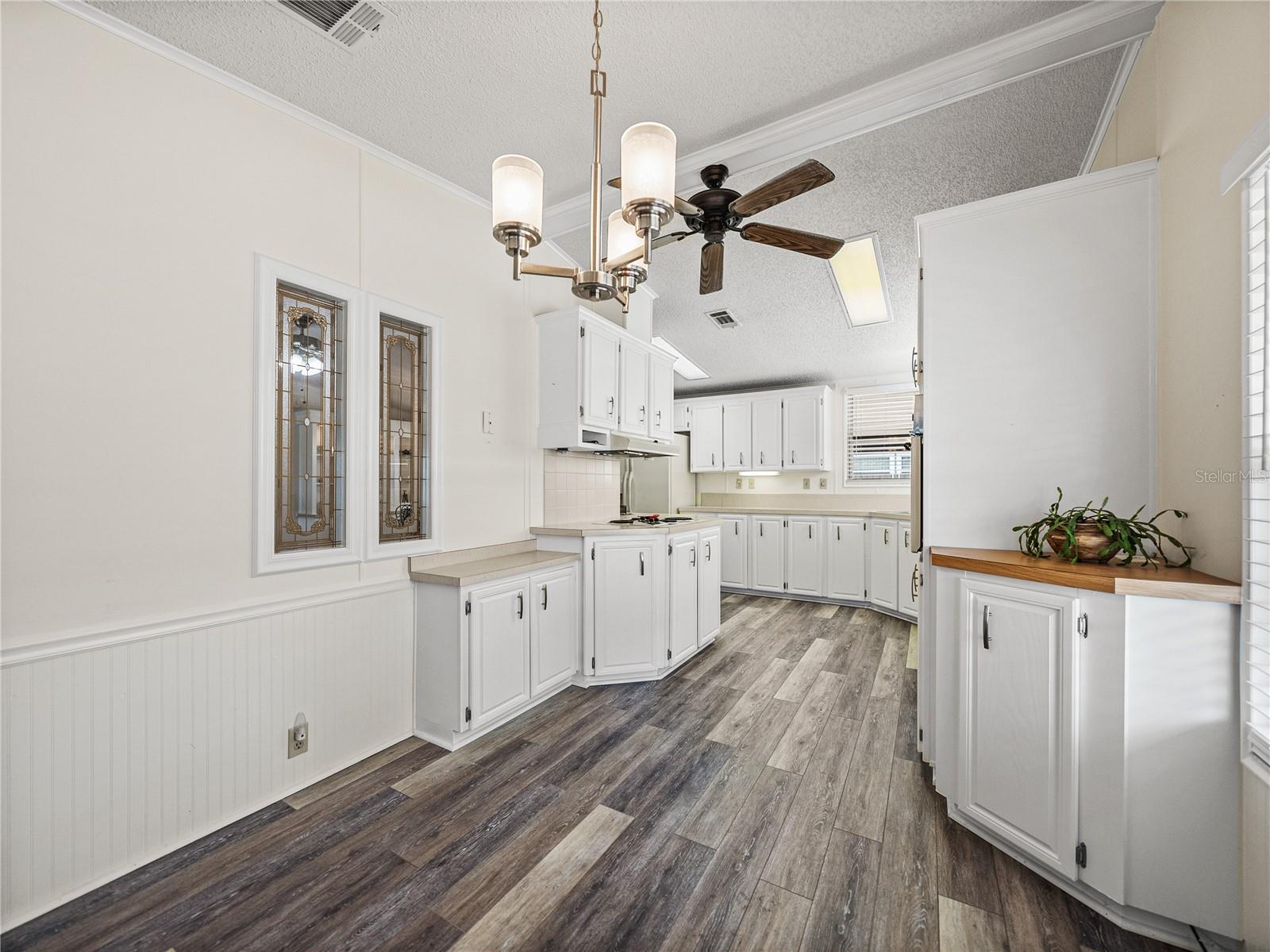 1823 SHERWOOD HILL DR, LAKELAND, FL, 33810