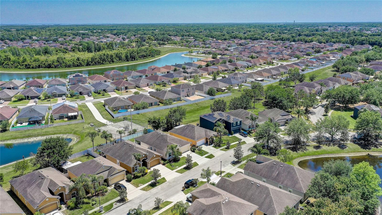 2827 MOONSTONE BND, KISSIMMEE, FL, 34758