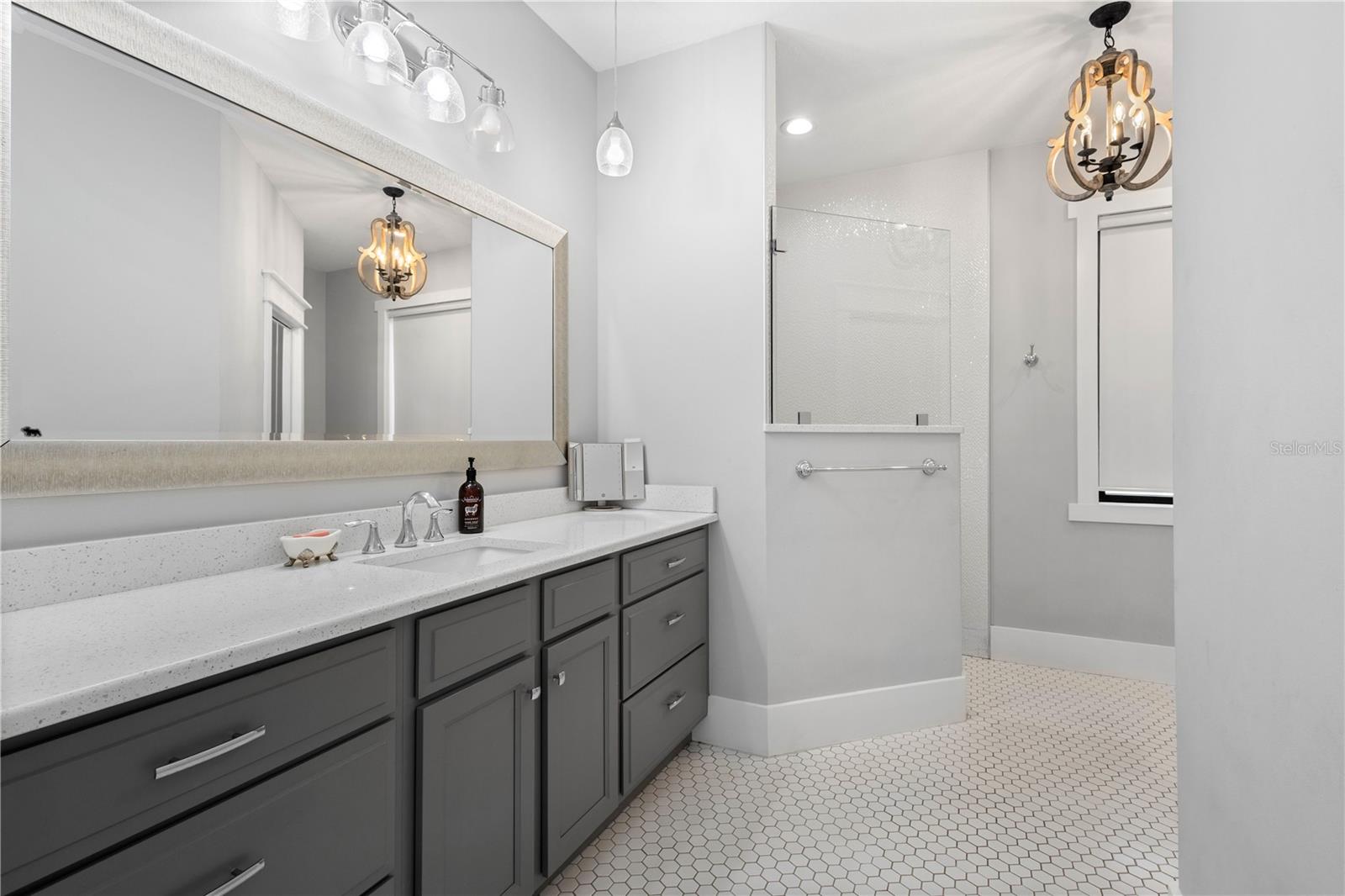 25305 83RD AVE E, MYAKKA CITY, FL, 34251