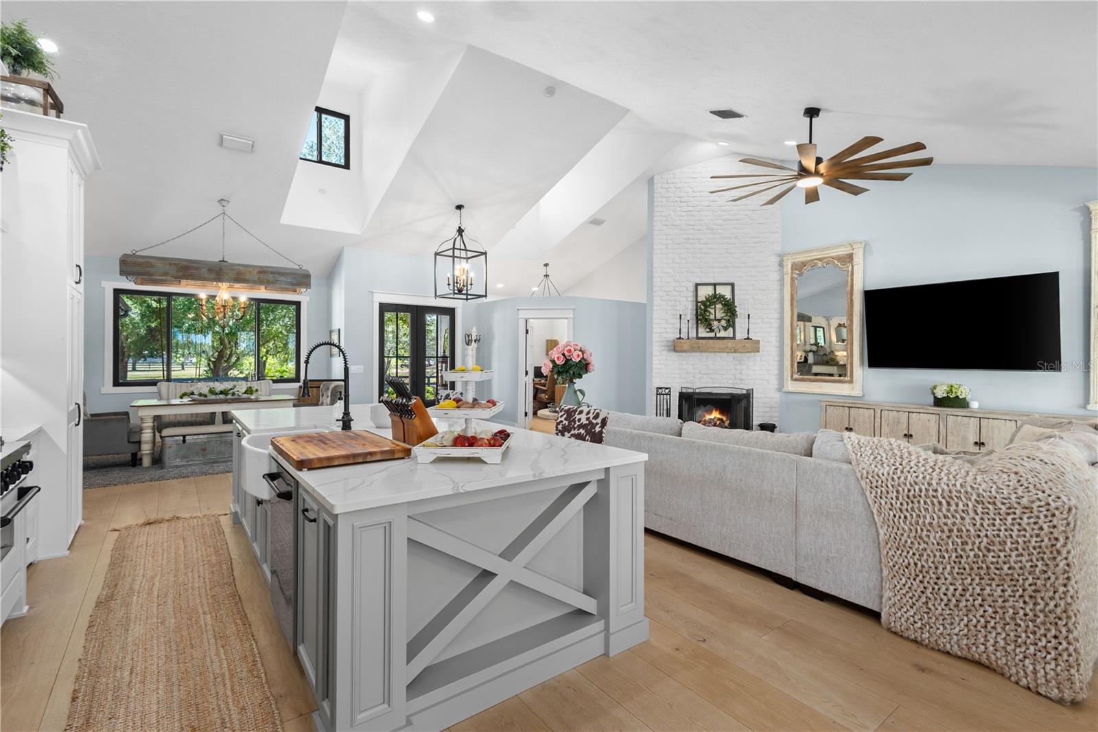 25305 83RD AVE E, MYAKKA CITY, FL, 34251