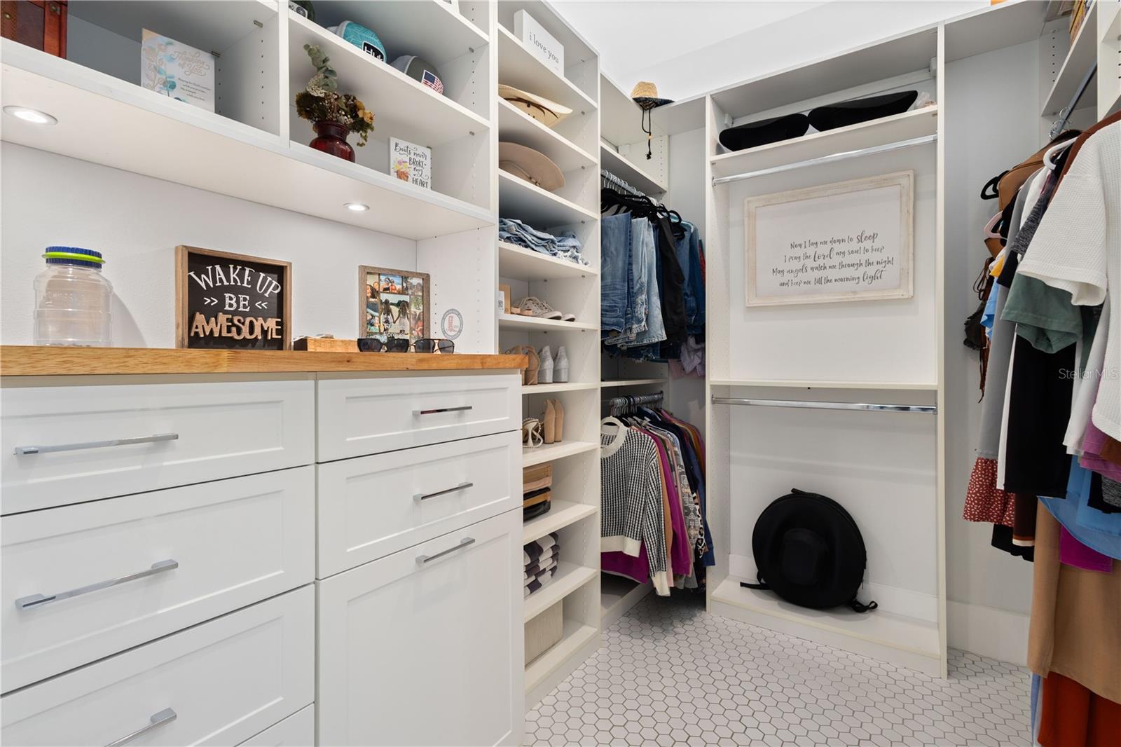 25305 83RD AVE E, MYAKKA CITY, FL, 34251