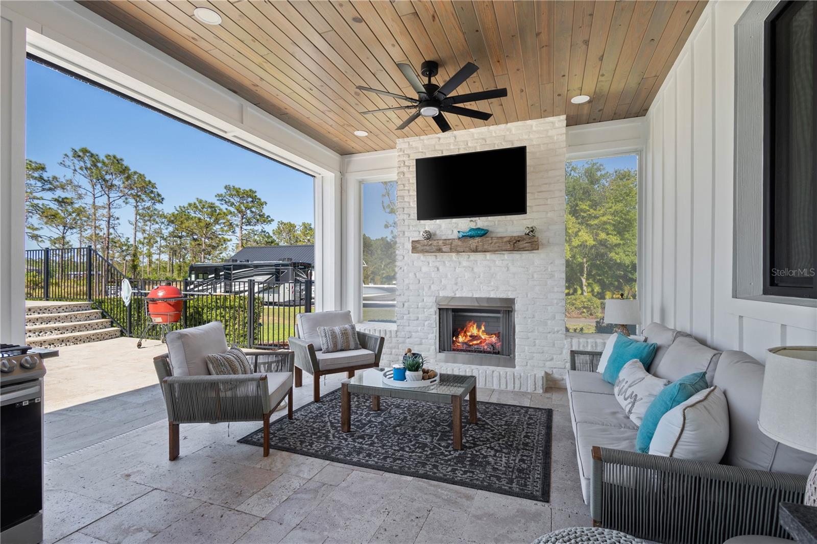 25305 83RD AVE E, MYAKKA CITY, FL, 34251