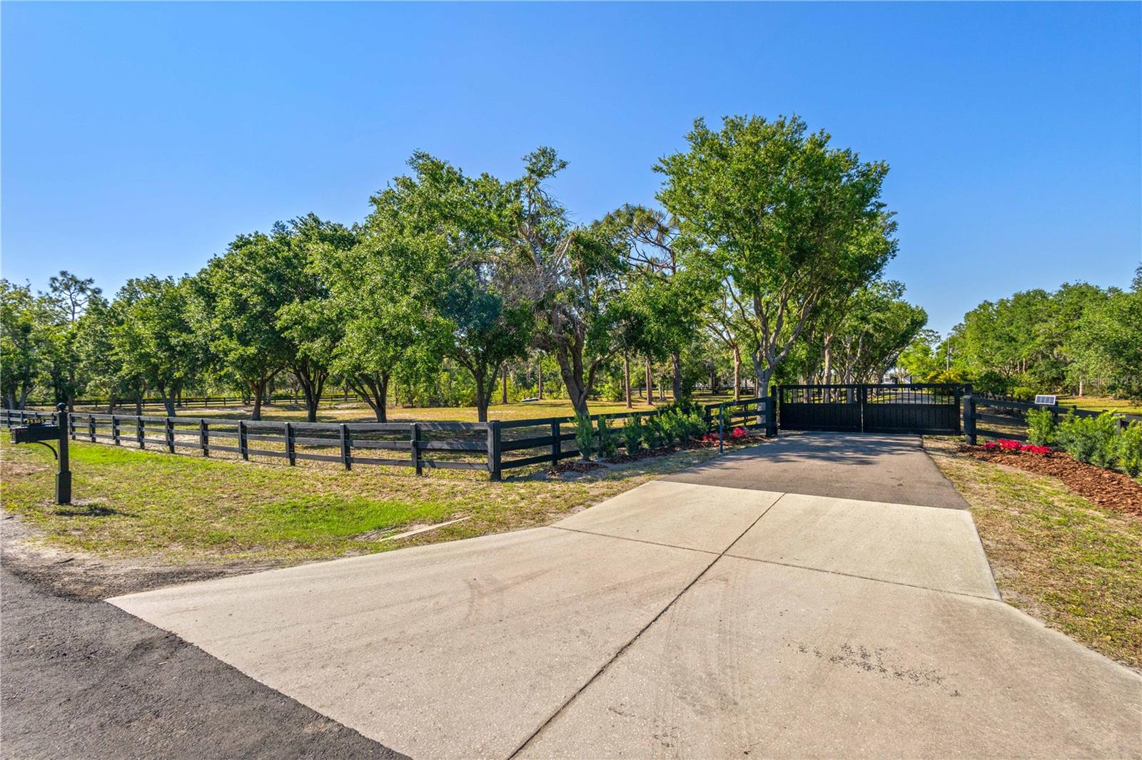 25305 83RD AVE E, MYAKKA CITY, FL, 34251