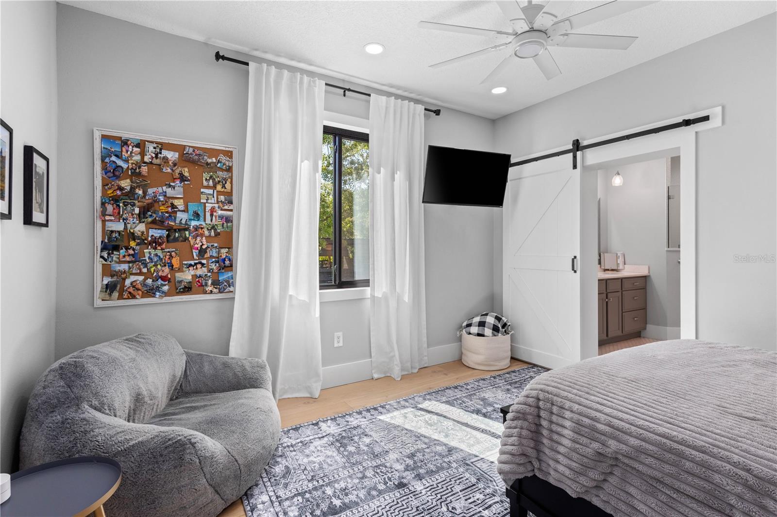 25305 83RD AVE E, MYAKKA CITY, FL, 34251