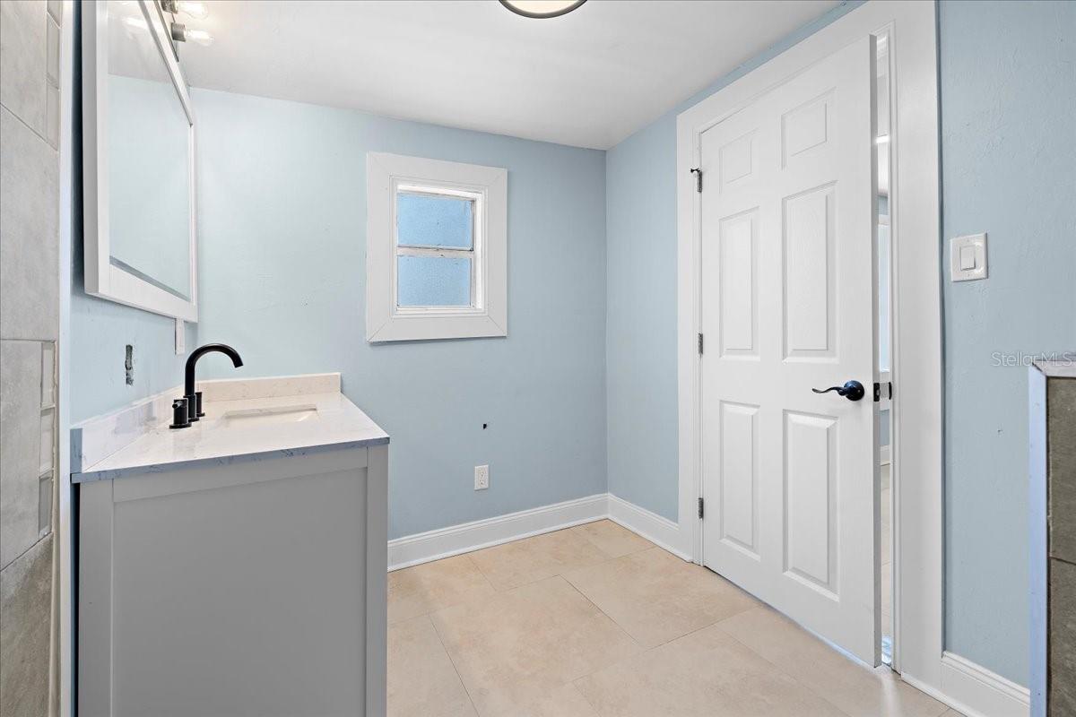 23491 HARPER AVE, PUNTA GORDA, FL, 33980