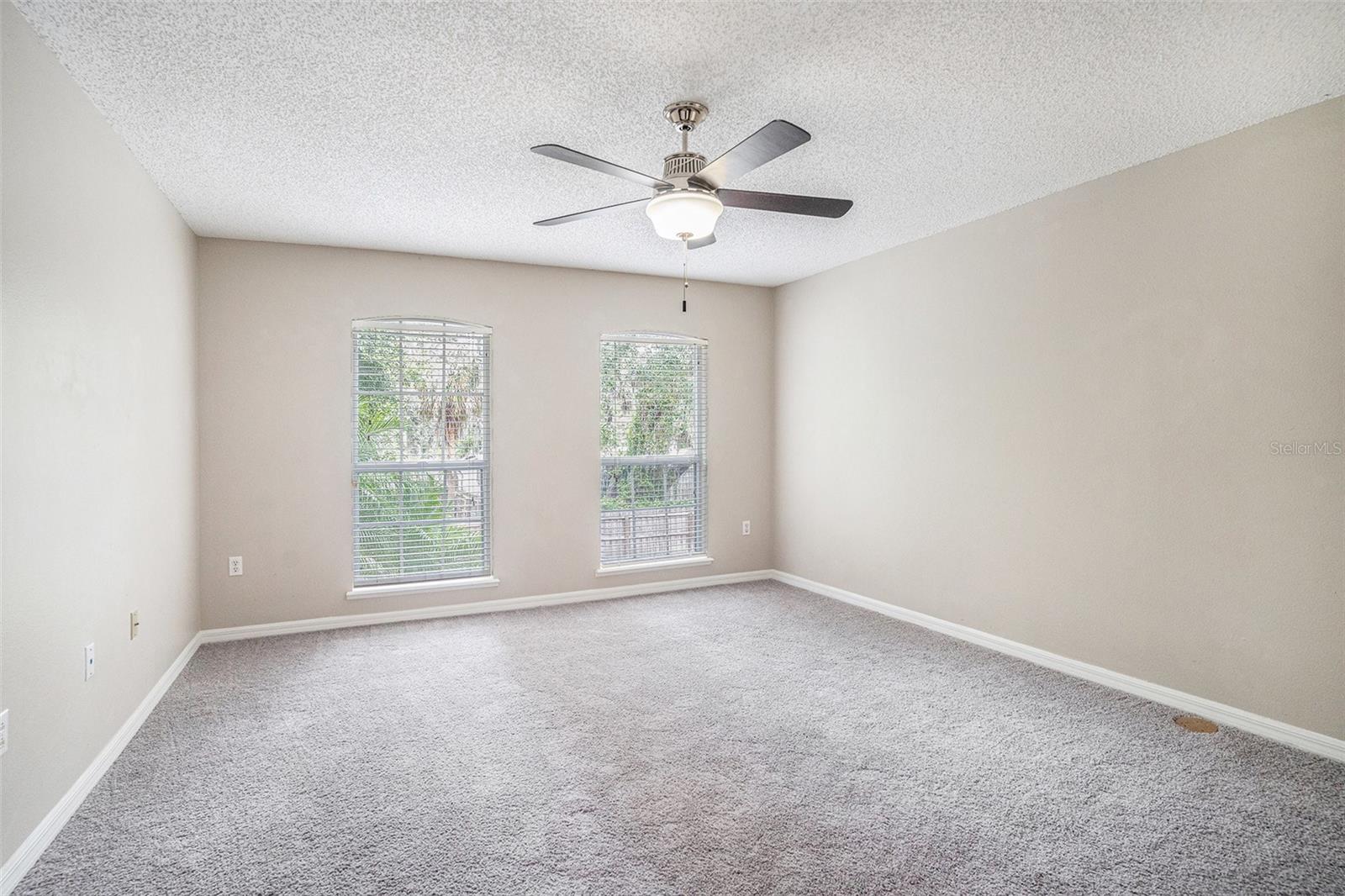 4708 ASHBURN SQUARE DR, TAMPA, FL, 33610