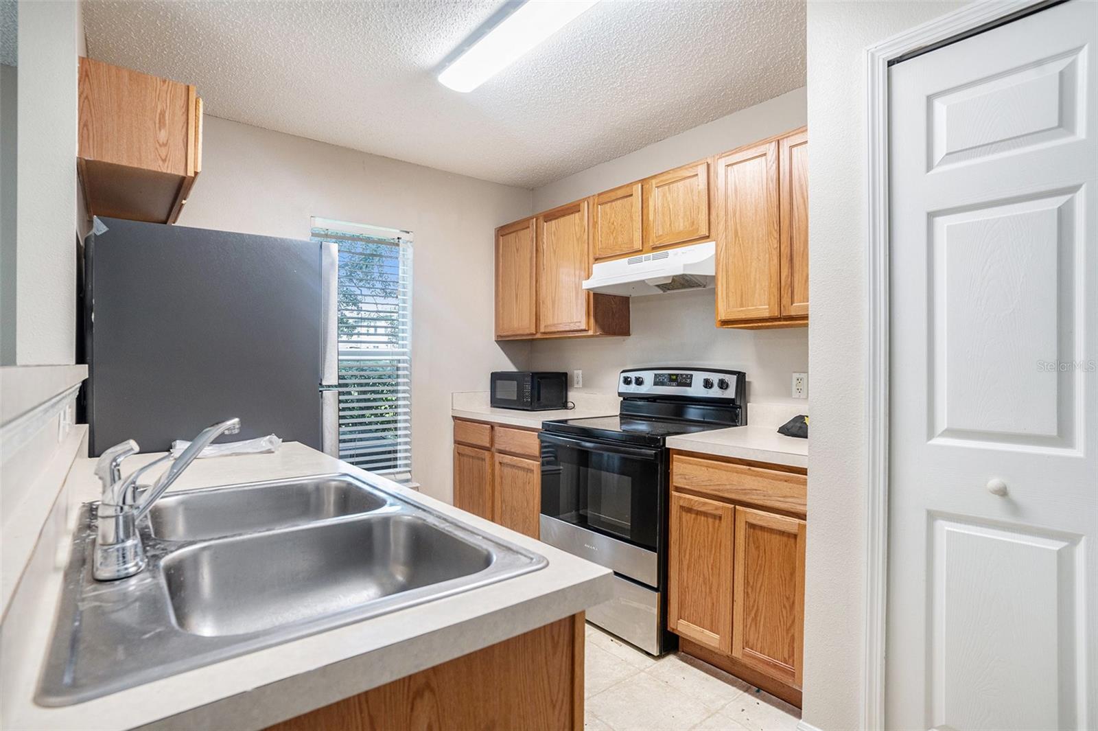 4708 ASHBURN SQUARE DR, TAMPA, FL, 33610