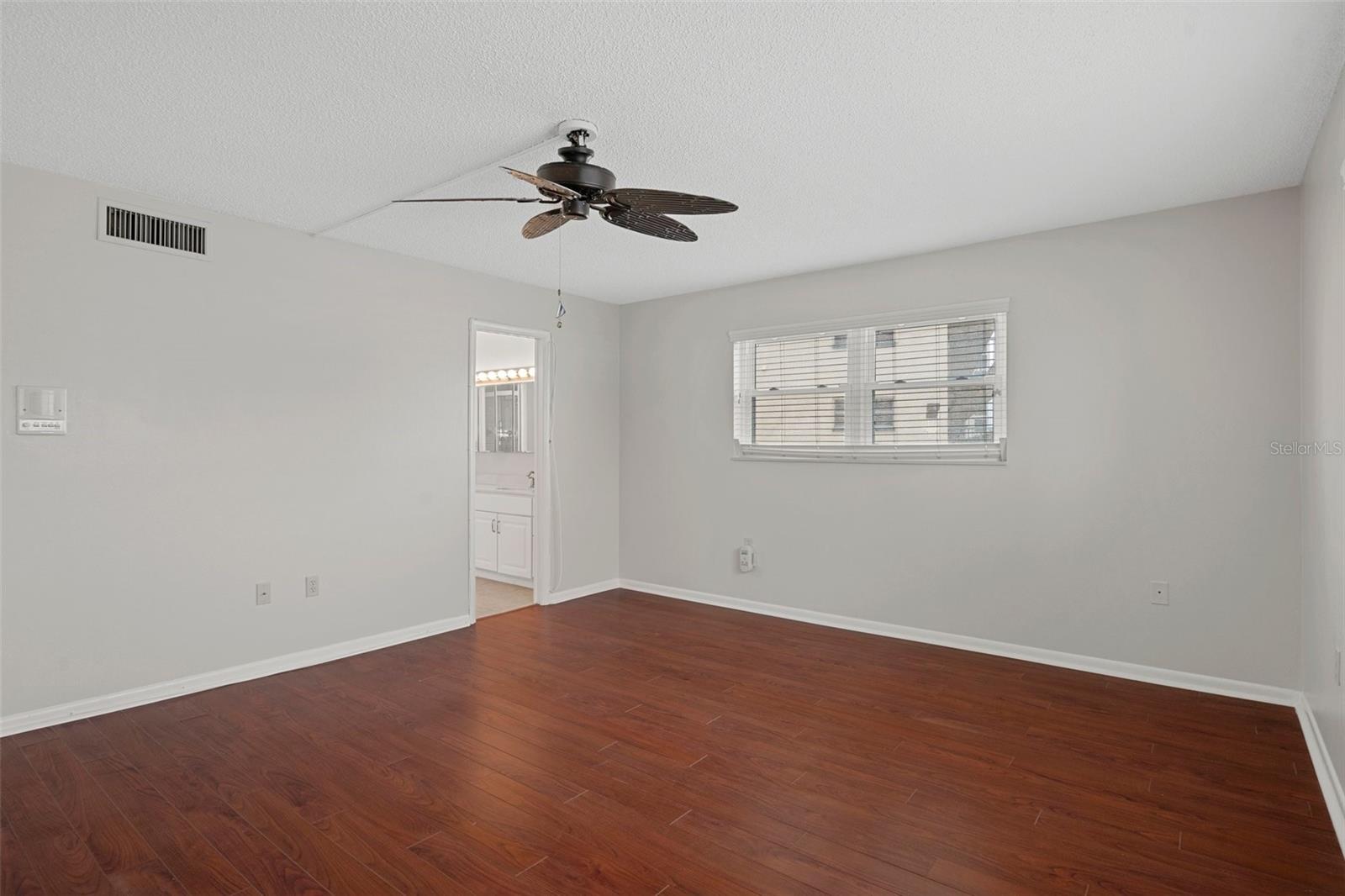 5980 SHORE BLVD S #312, GULFPORT, FL, 33707