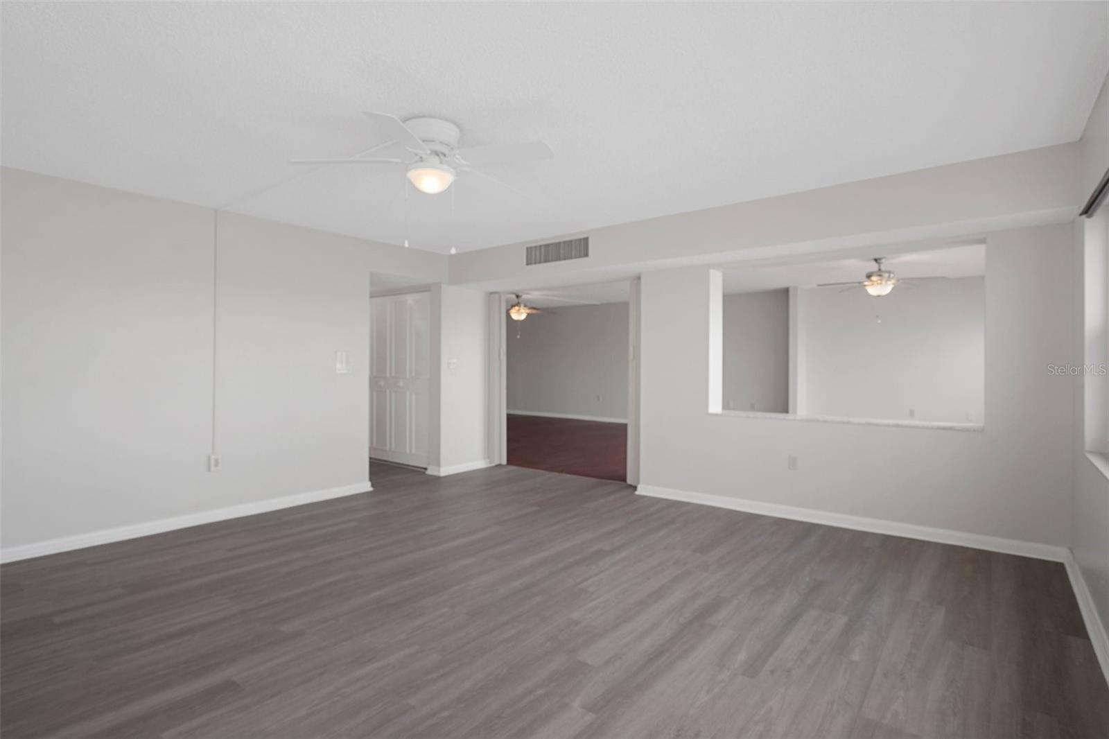 5980 SHORE BLVD S #312, GULFPORT, FL, 33707