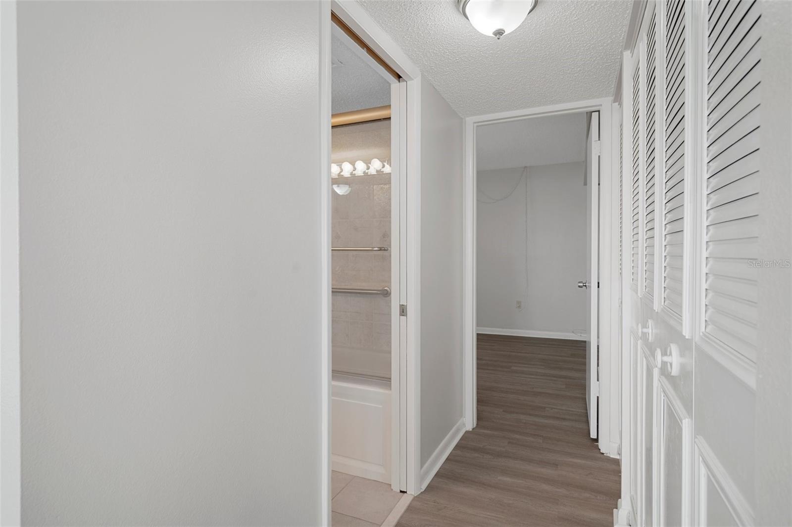 5980 SHORE BLVD S #312, GULFPORT, FL, 33707