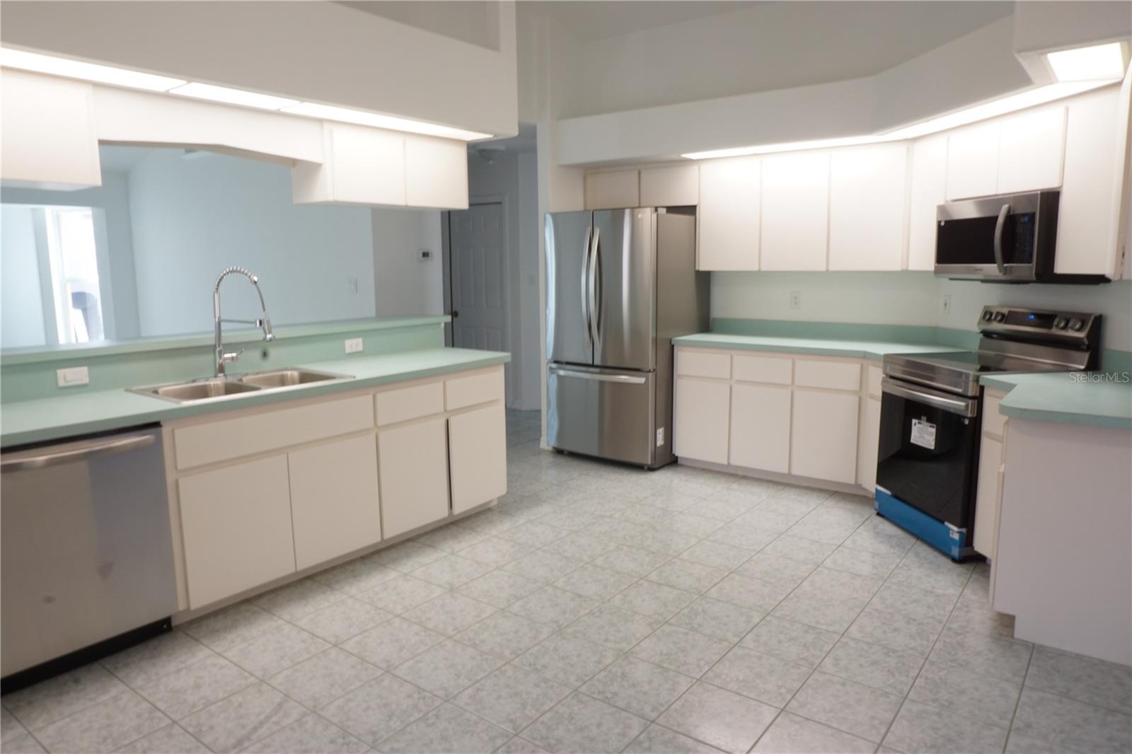 29211 PICADOR ST, PUNTA GORDA, FL, 33982