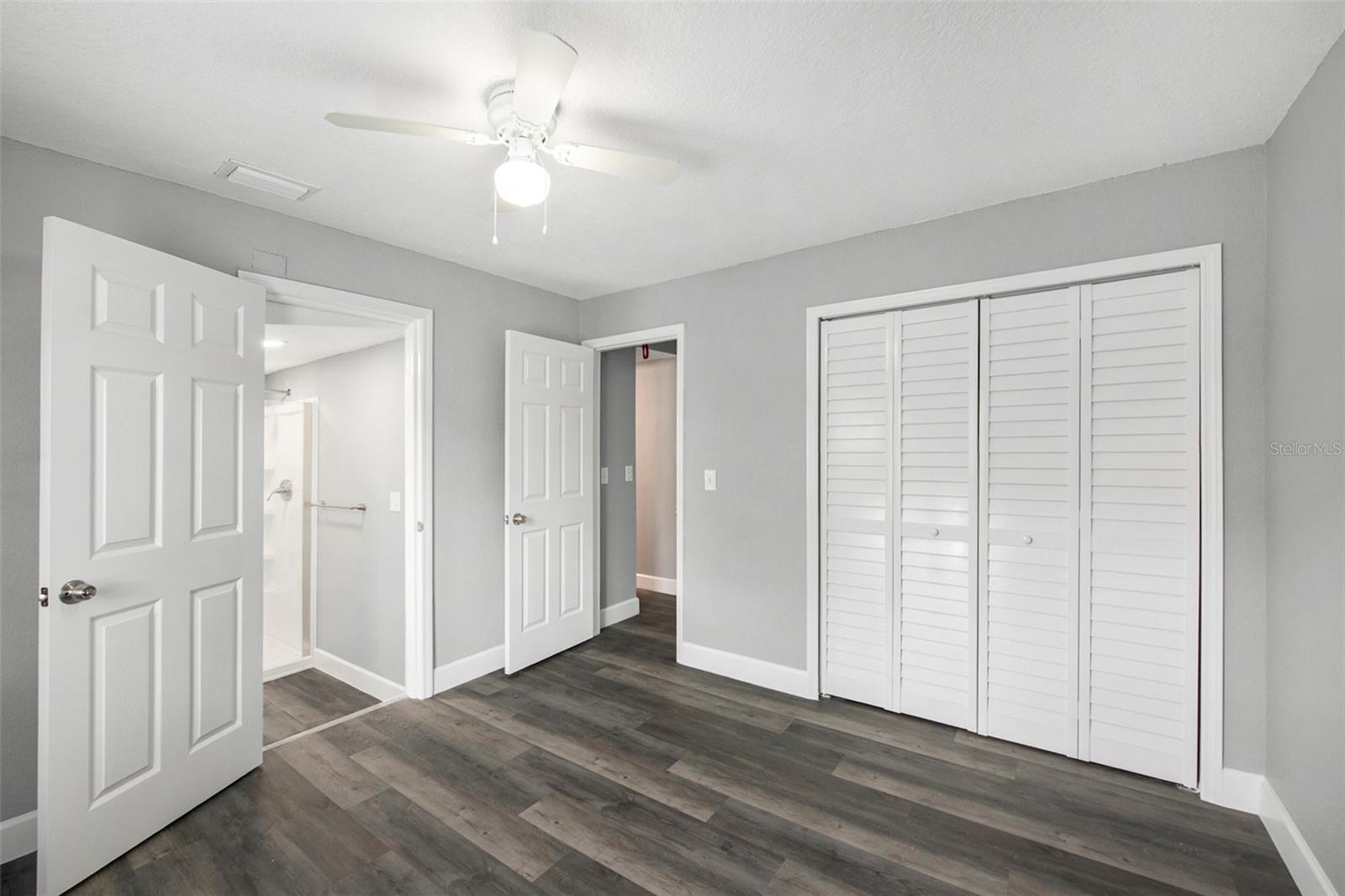 8624 N SEMMES ST, TAMPA, FL, 33604