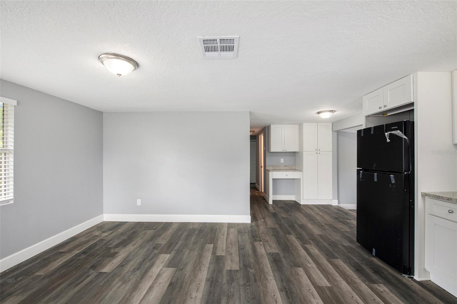 8624 N SEMMES ST, TAMPA, FL, 33604