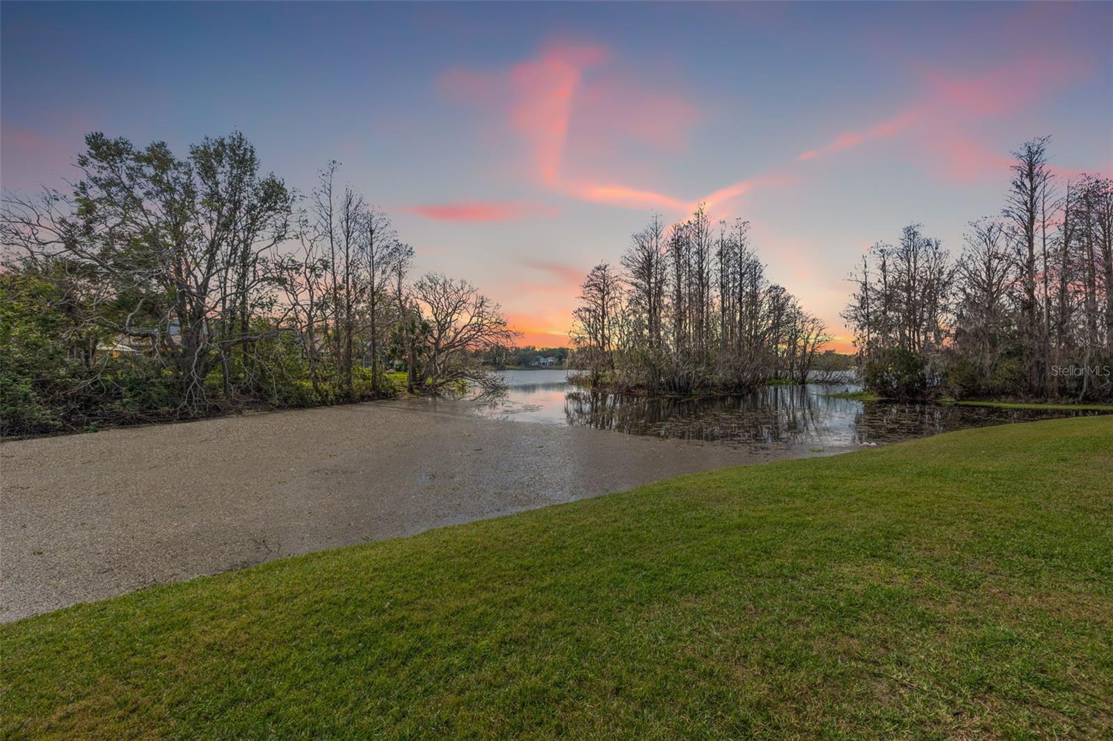 16512 BRIGADOON DR, TAMPA, FL, 33618