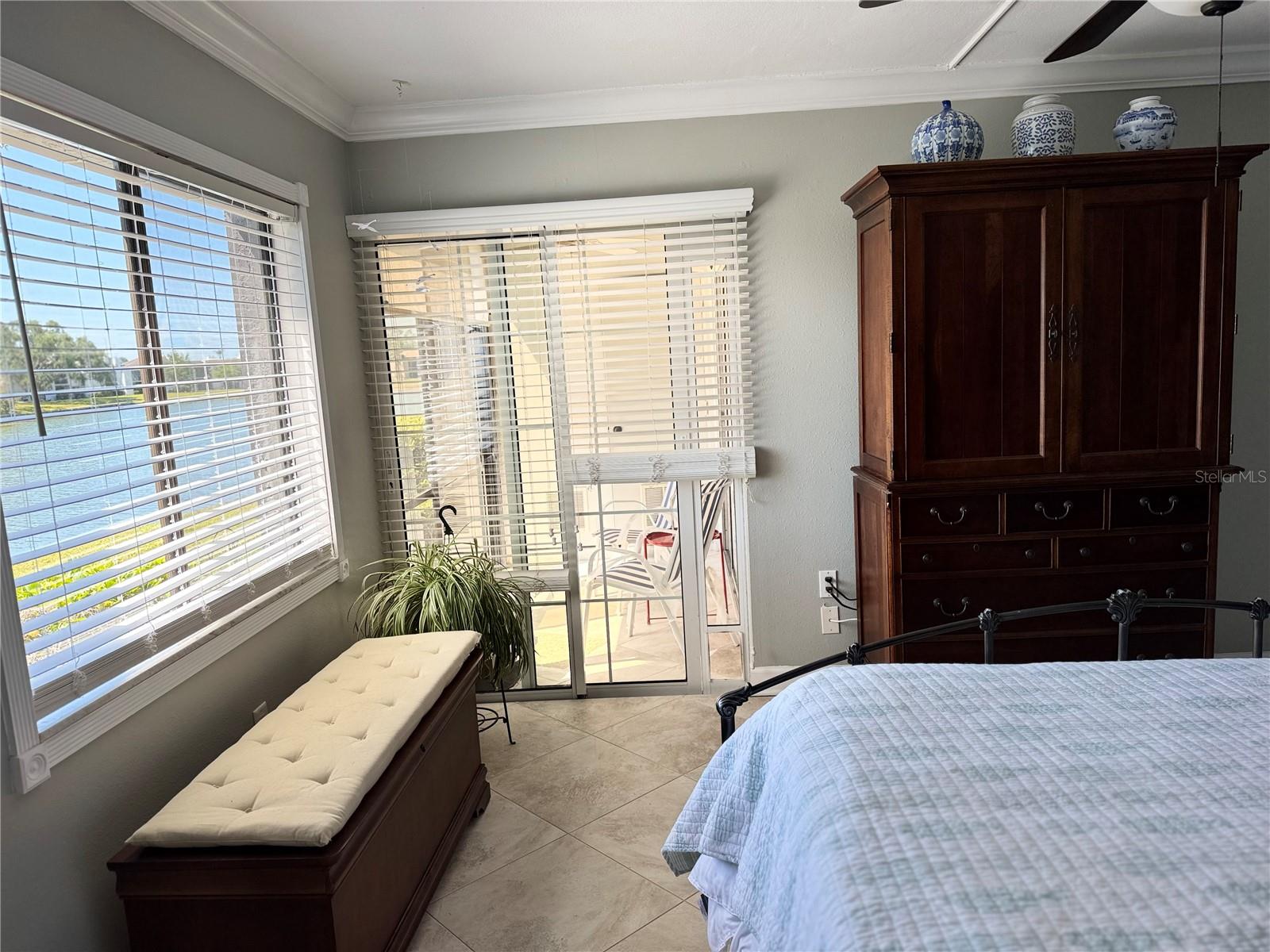 215 NINA WAY, OLDSMAR, FL, 34677