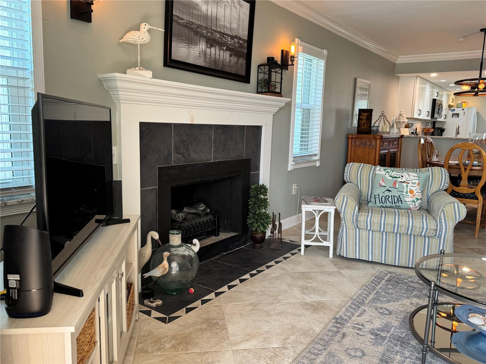 215 NINA WAY, OLDSMAR, FL, 34677