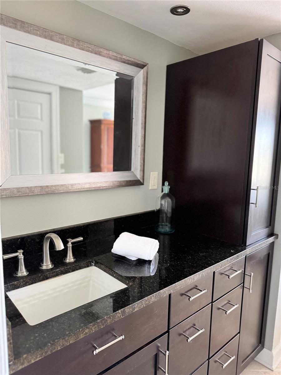 215 NINA WAY, OLDSMAR, FL, 34677