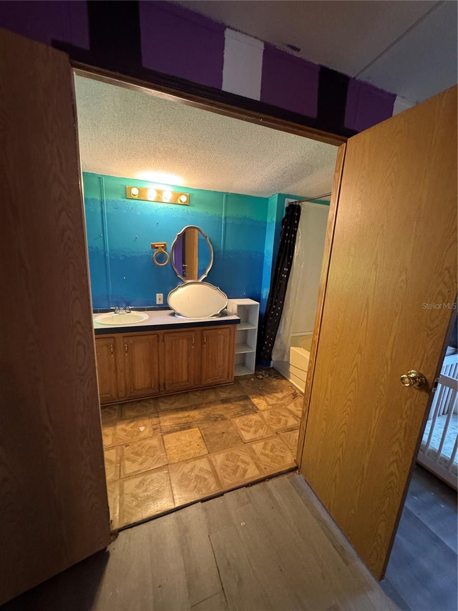 28492 SENTINEL ST, NOBLETON, FL, 34661