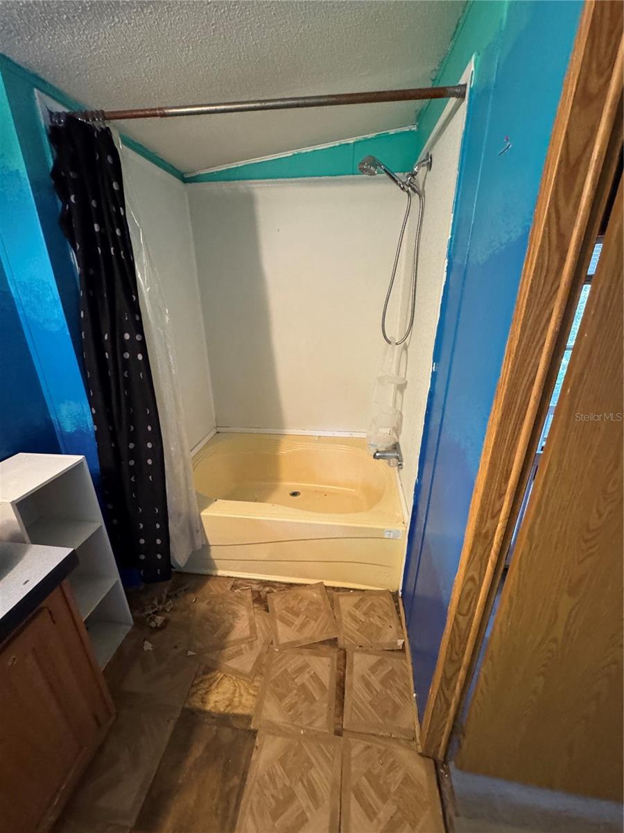 28492 SENTINEL ST, NOBLETON, FL, 34661