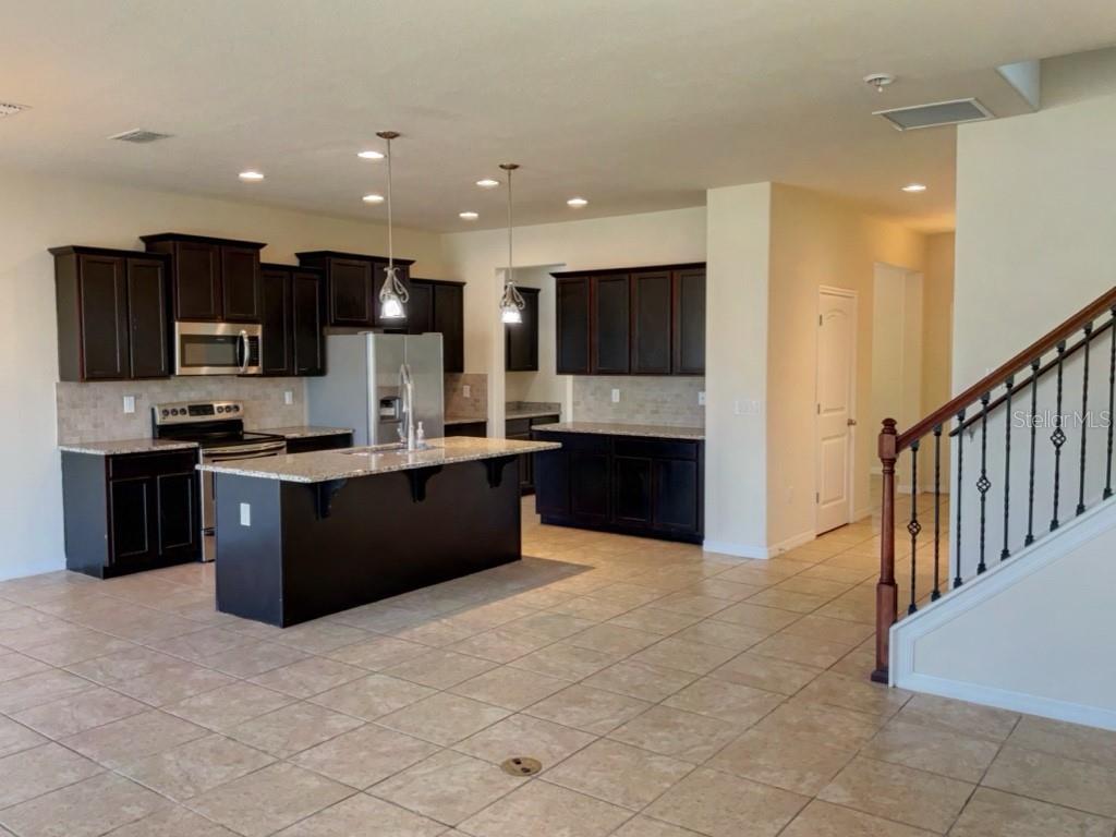 4058 BROOKSHIRE CIR, EUSTIS, FL, 32736