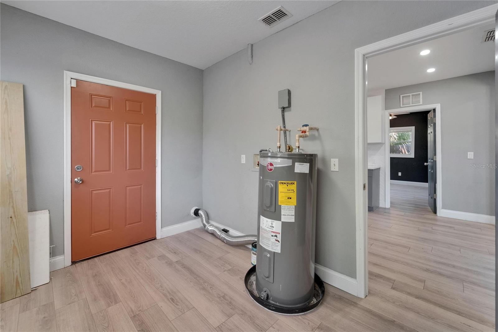 7102 N TALIAFERRO AVE, TAMPA, FL, 33604