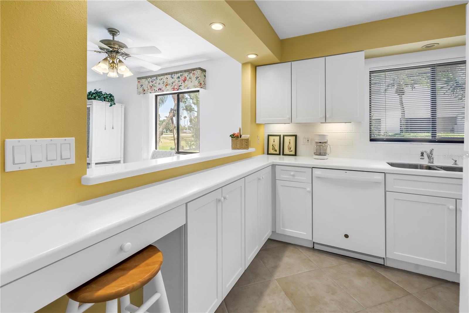 3500 EL CONQUISTADOR PKWY #117, BRADENTON, FL, 34210