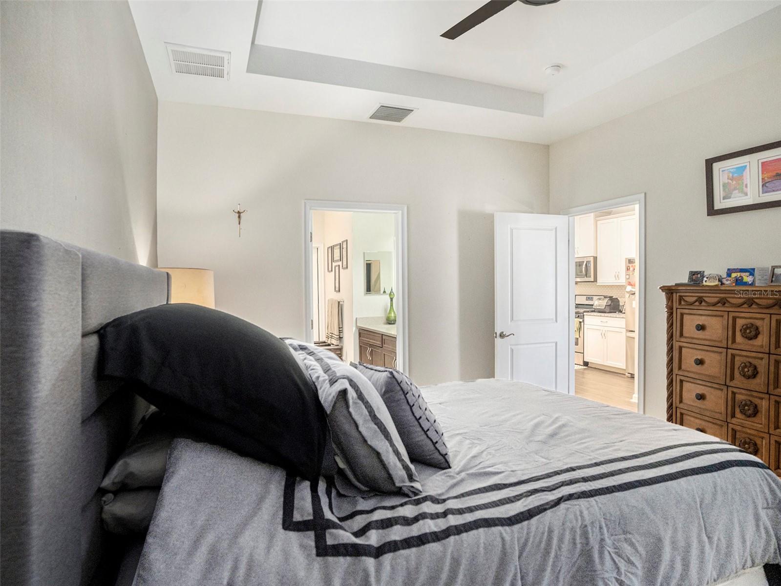 5714 COLONY GLEN RD, LITHIA, FL, 33547