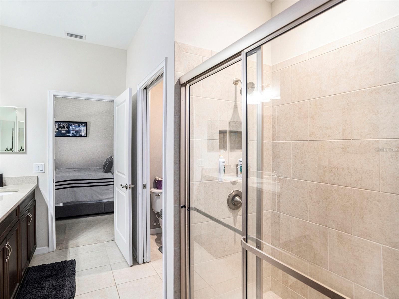 5714 COLONY GLEN RD, LITHIA, FL, 33547