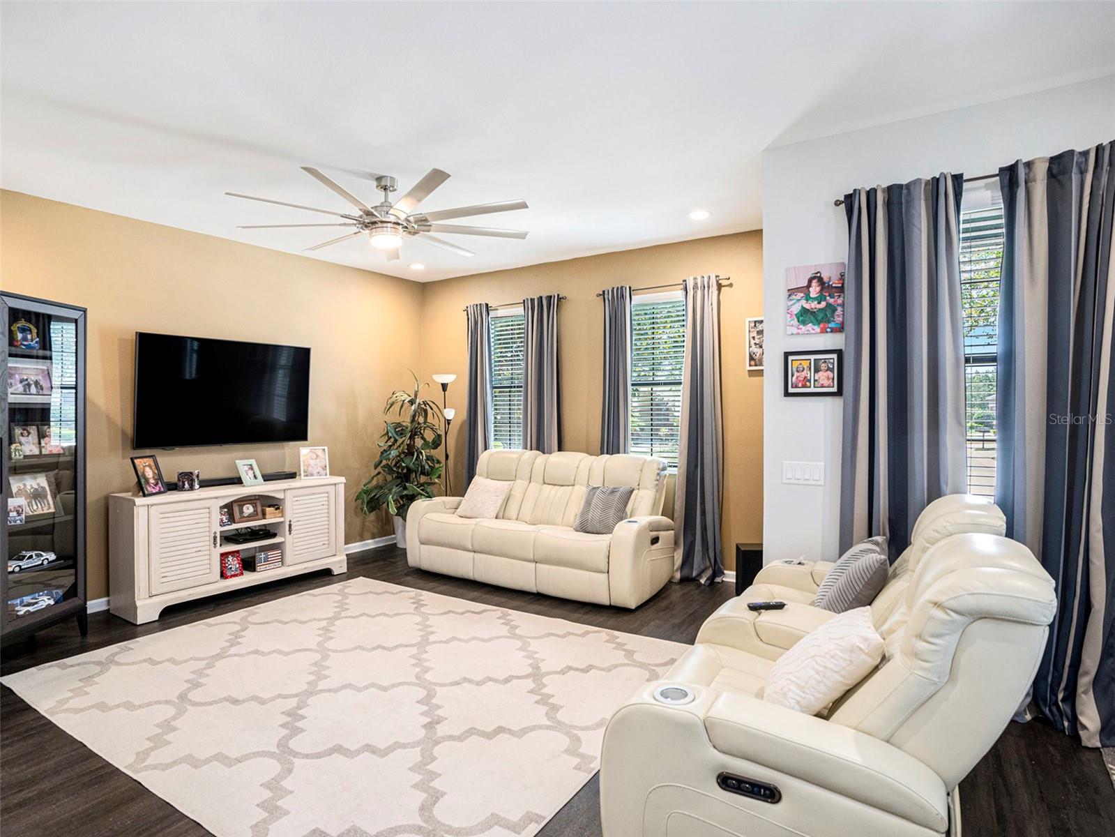 5714 COLONY GLEN RD, LITHIA, FL, 33547