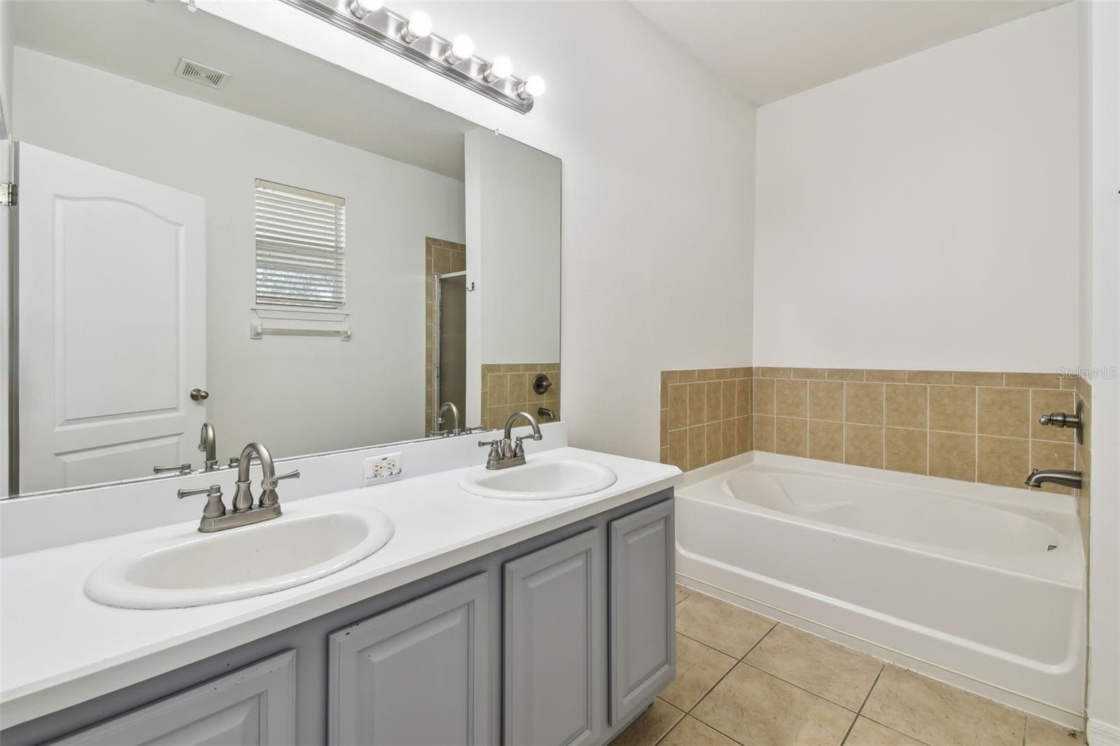 3015 AZALEA BLOSSOM DR, PLANT CITY, FL, 33567