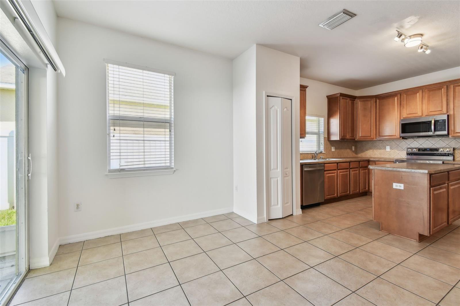 3015 AZALEA BLOSSOM DR, PLANT CITY, FL, 33567