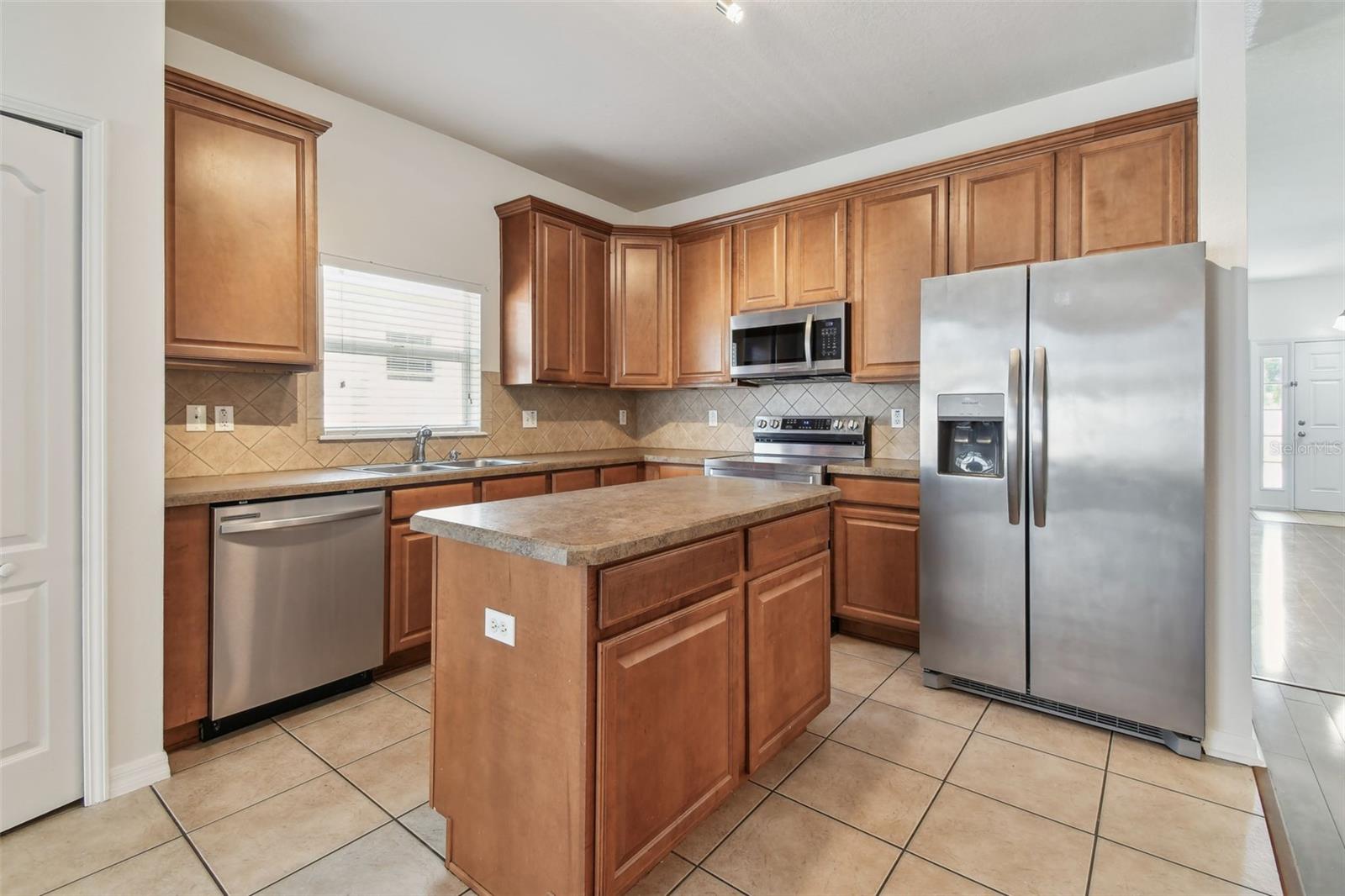 3015 AZALEA BLOSSOM DR, PLANT CITY, FL, 33567